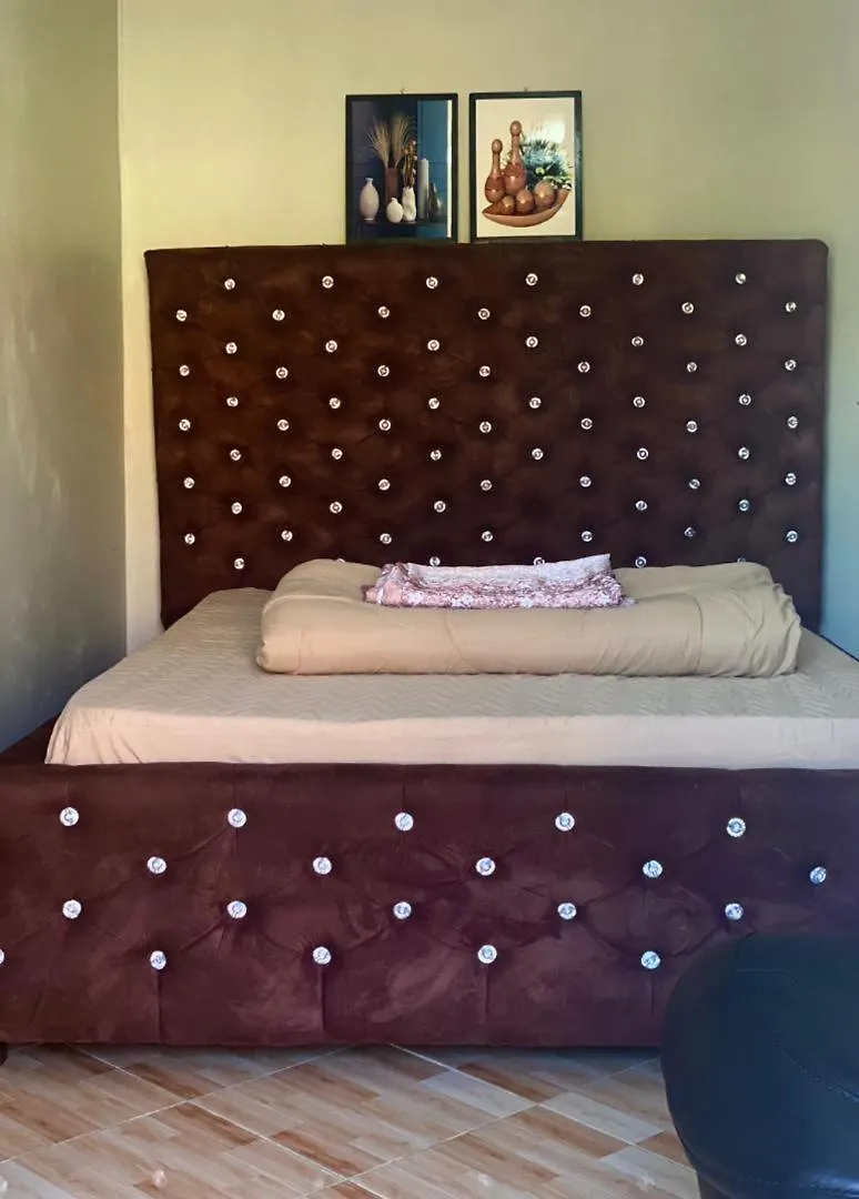 Aq Luxury Bed & Breakfast Kampala Uganda